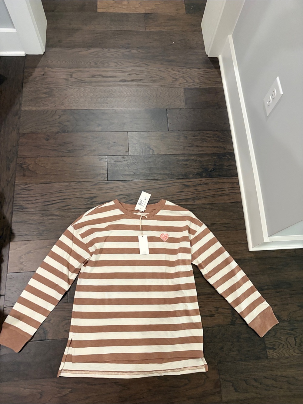 New With Tags Z Supply Love Long Sleeve Tee Sz S